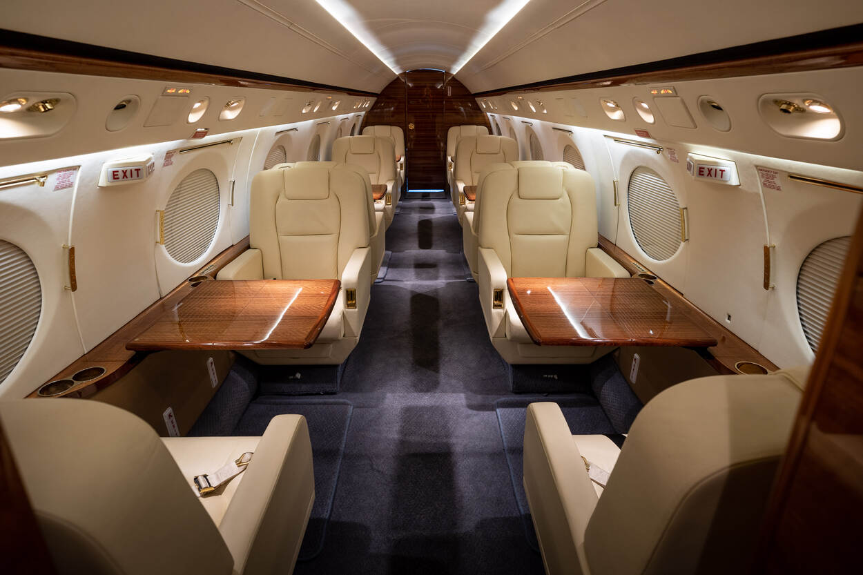 Gulfstream IV Interior seating
