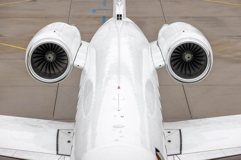 Gulfstream IV exterior Engine overview