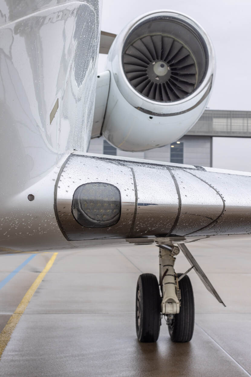 Gulfstream IV exterior left wing close-up